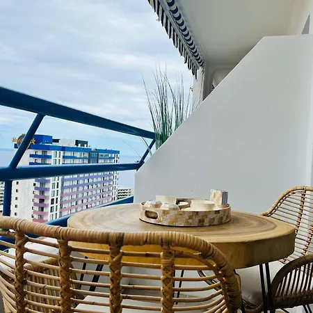 Luxury Kim Apartment, Ocean View&wifi Free * Playa Paraiso (Tenerife)