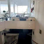 بيت للعطل Luxury Kim Apartment, Ocean View & Wifi Free بلايا بارايسو